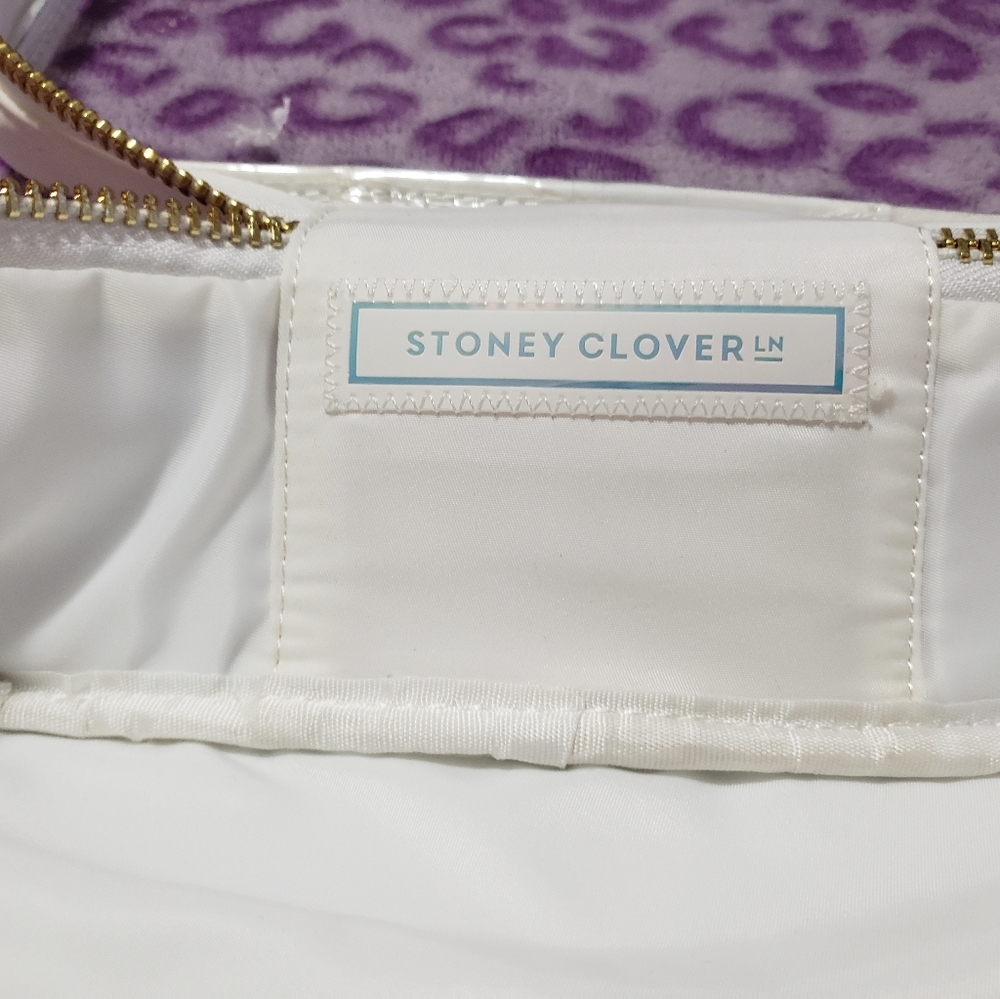 NWT Stoney Clover White and Clear Makeup Bag Lg - Picture 7 of 9